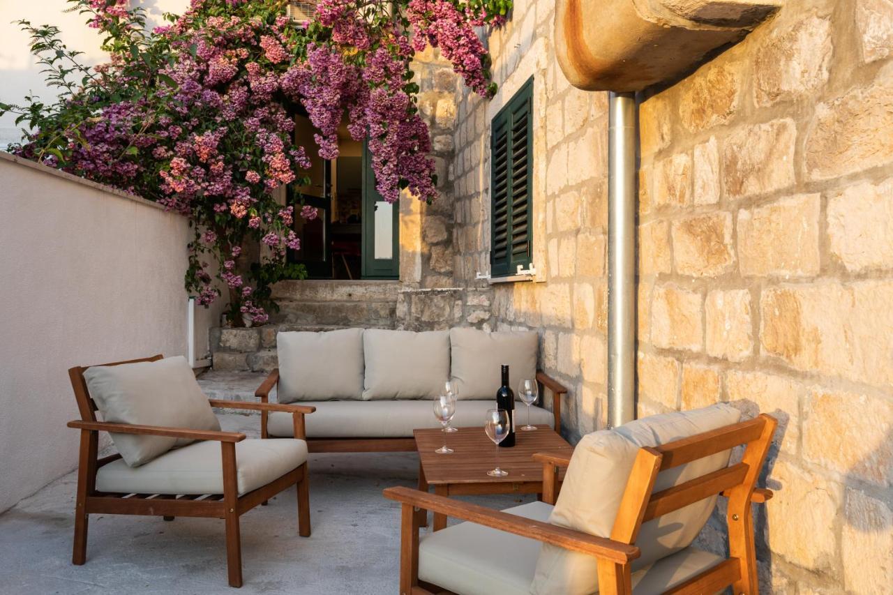 Holiday Home Anamarija ซัฟทัท ภายนอก รูปภาพ