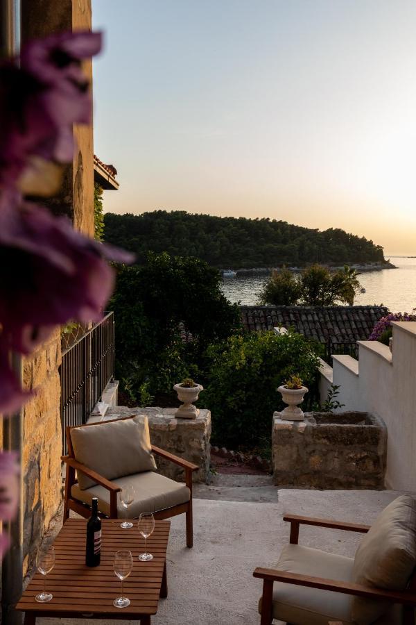 Holiday Home Anamarija ซัฟทัท ภายนอก รูปภาพ
