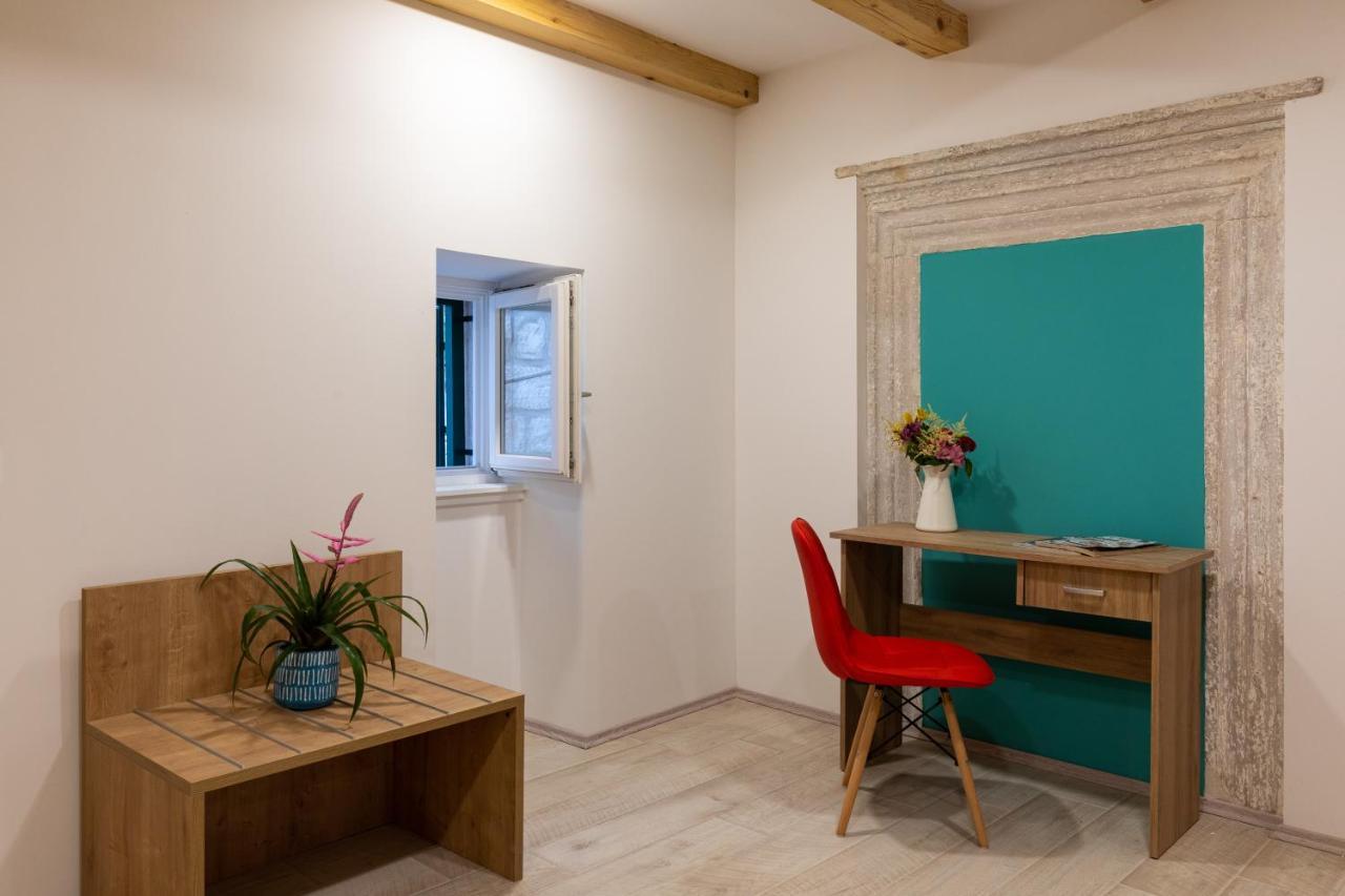 Holiday Home Anamarija ซัฟทัท ภายนอก รูปภาพ
